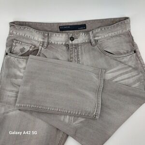 Rocawear Classic Fit Gray Wash Denim Jeans Men's W36 Straight Leg Casual